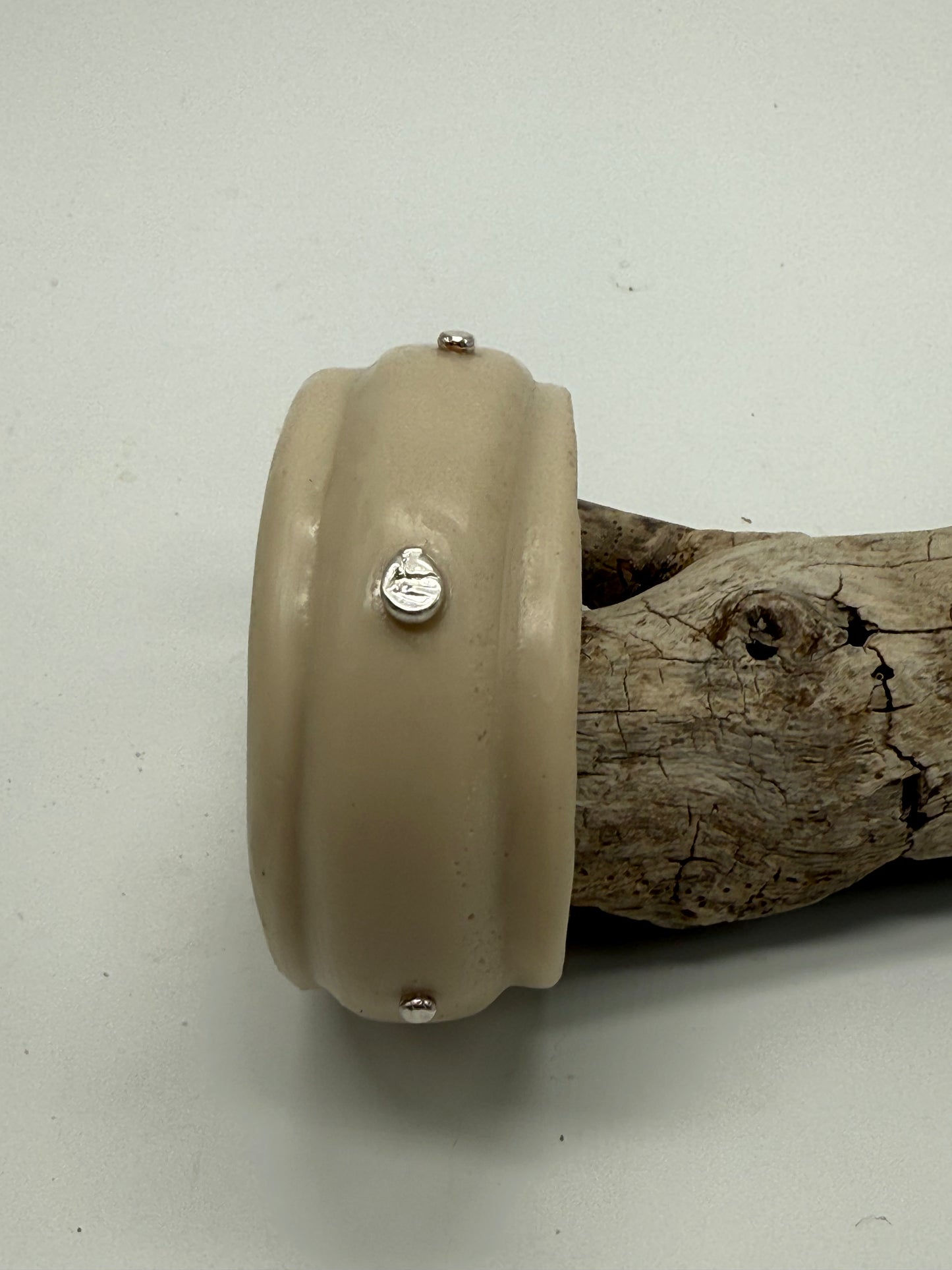 Beach Sand coloured Oval Thick Rim Resin & silver wide bangle - XS hand size