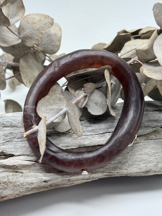 Brown/White swirl resin and silver 'woopy' bangle - regular size