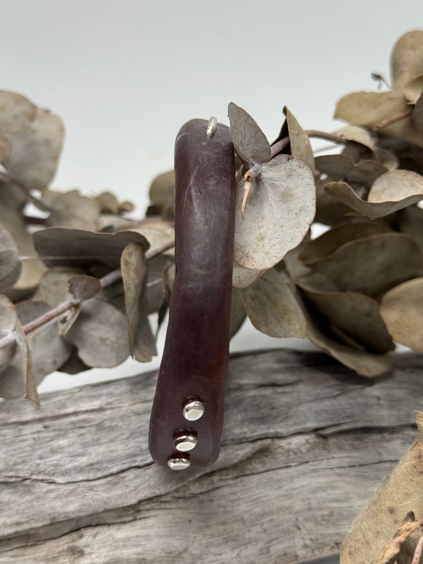 Brown/White swirl resin and silver 'woopy' bangle - regular size