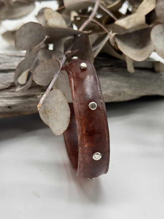 Brown/White swirl Rim resin bangle with Sterling silver XL