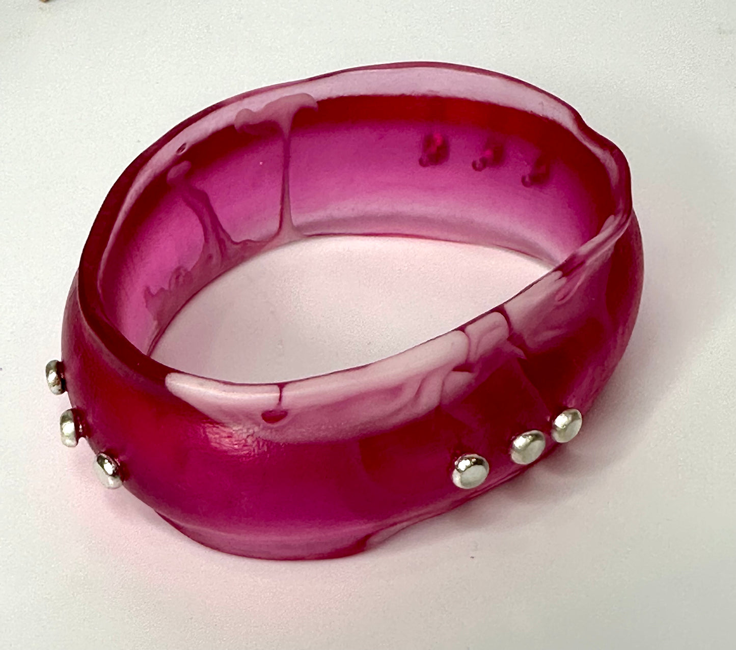 Pinky Red with white swirl Resin wide bangle