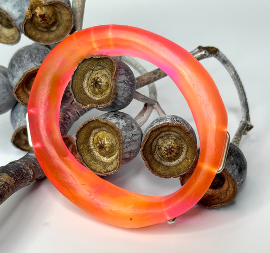 Neon Pink/Orange woopy bangle