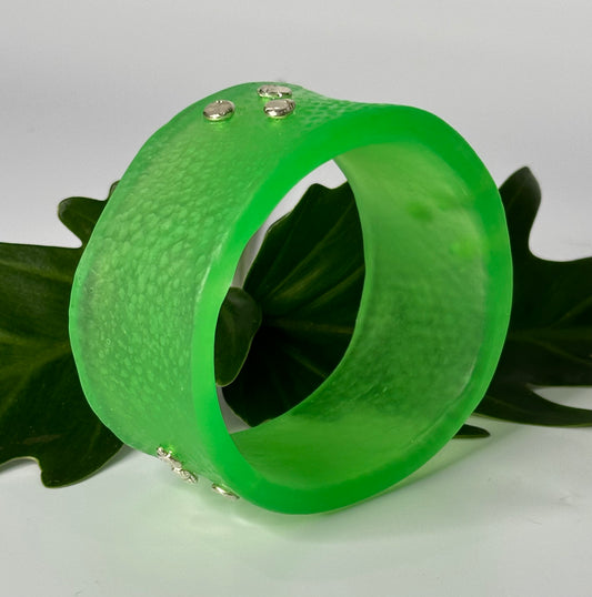 Wide Neon Green Spotty Resin Bangle