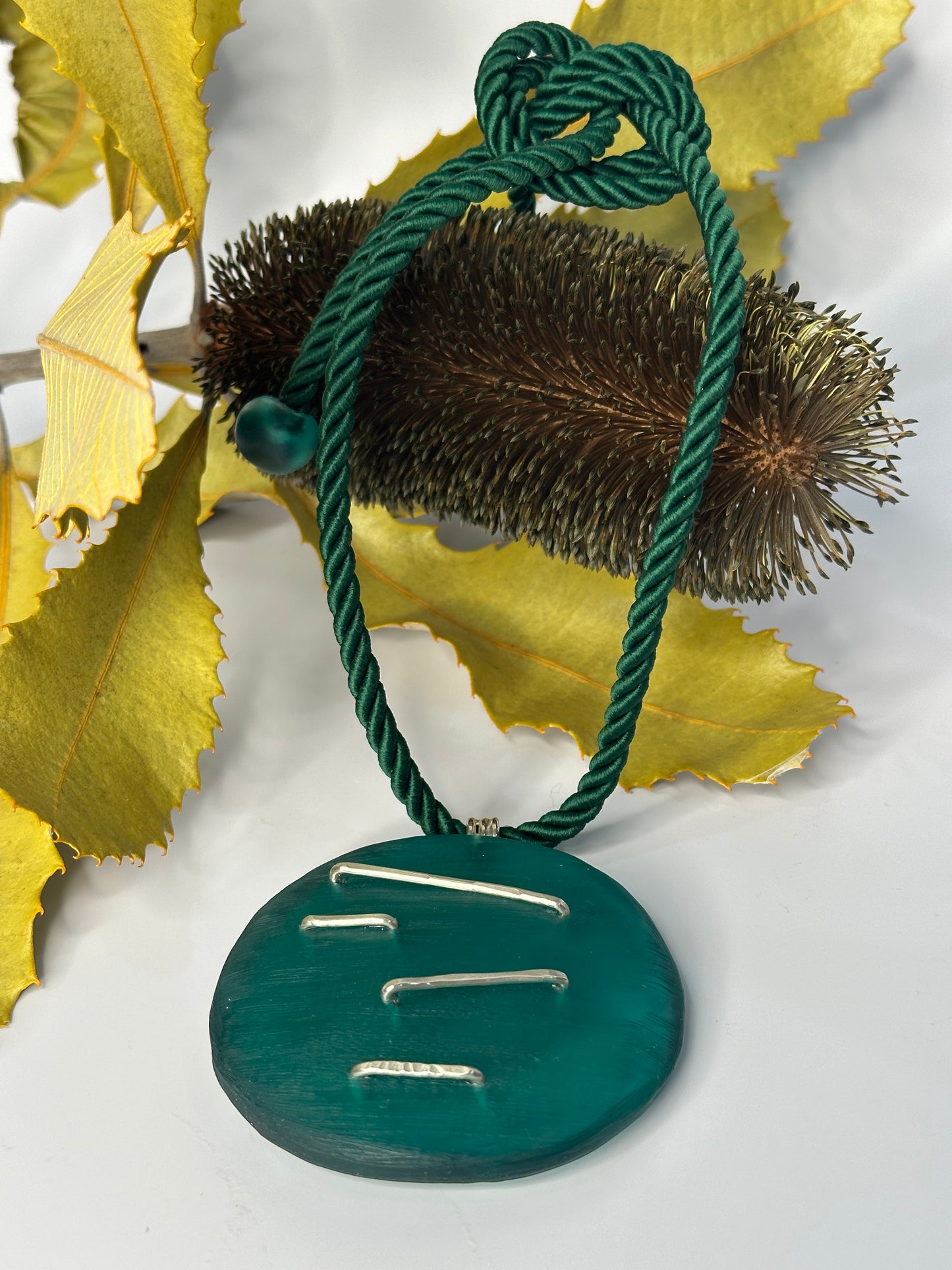 Dark Green Round Pendant & silver necklace