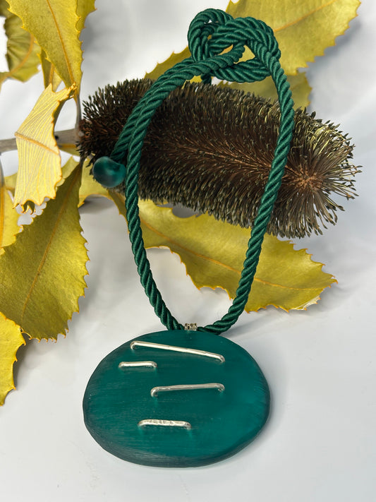 Dark Green Round Pendant & silver necklace