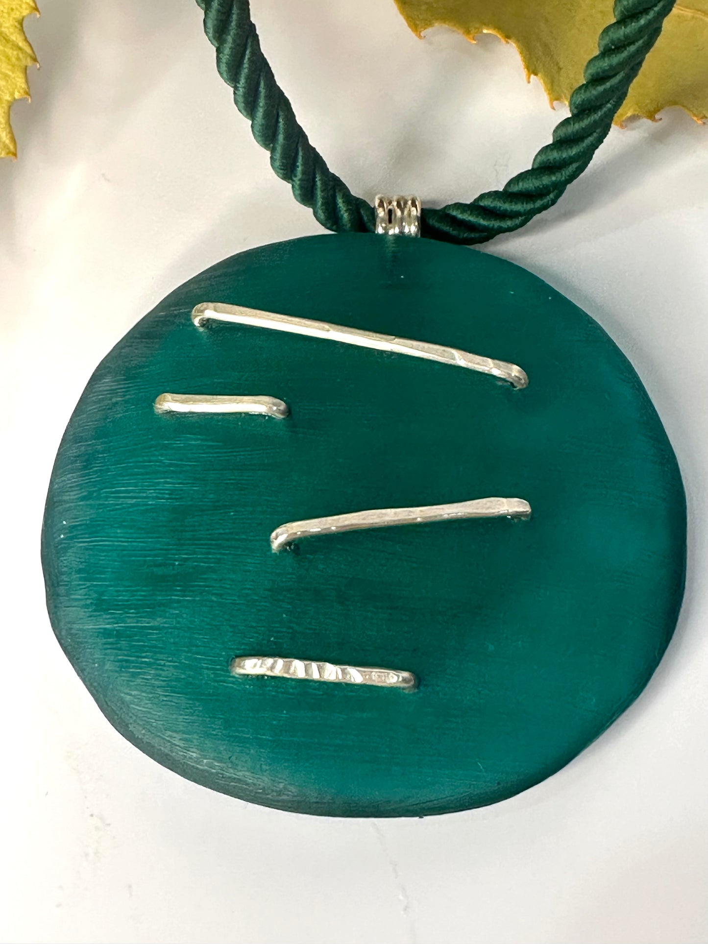 Dark Green Round Pendant & silver necklace