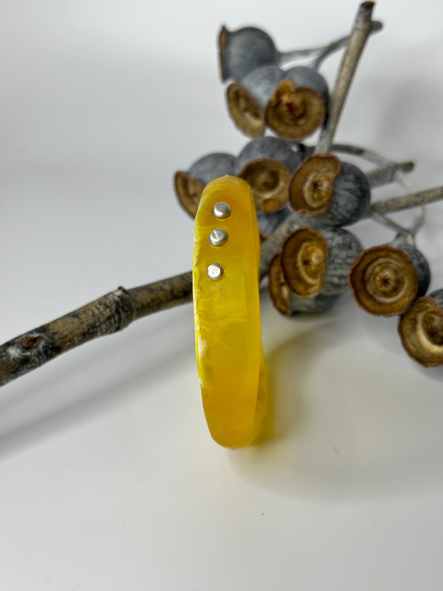 Yellow/white swirl woopy bangle